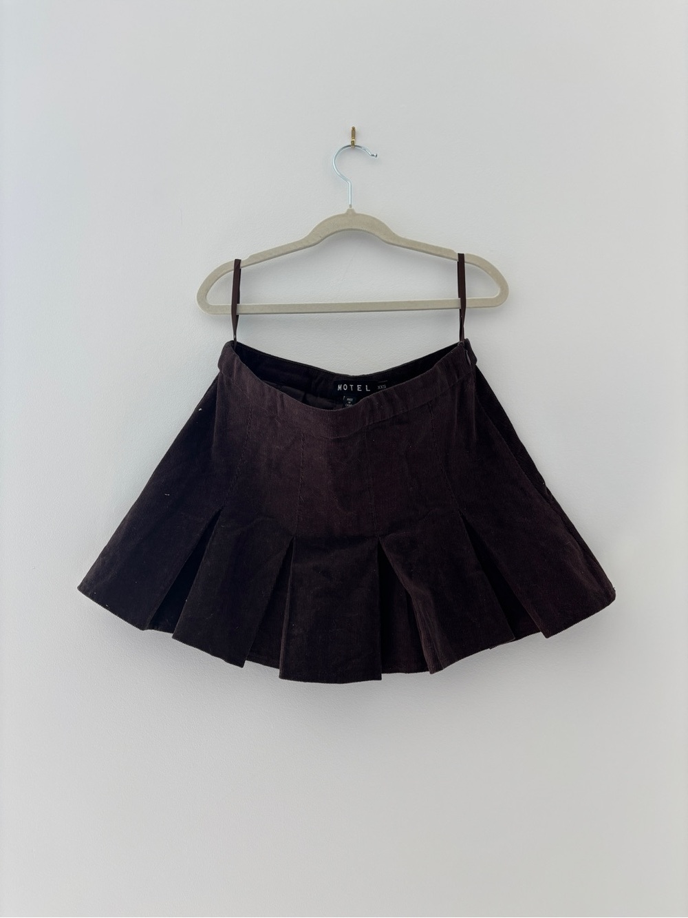 Motel Rocks Dark Brown Pleated Skater Skirt